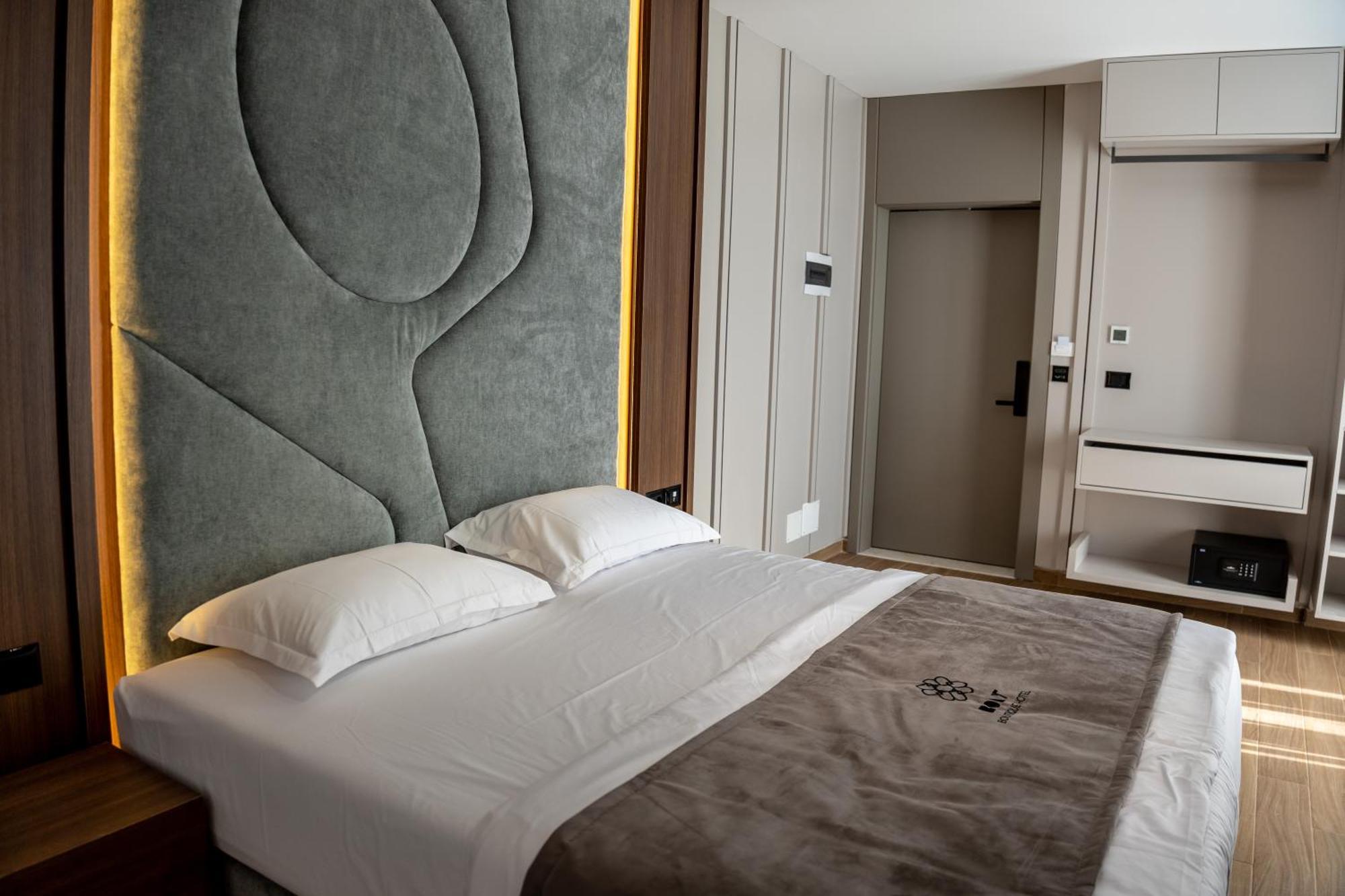 Bolt Boutique Hotel Lezhë Dış mekan fotoğraf