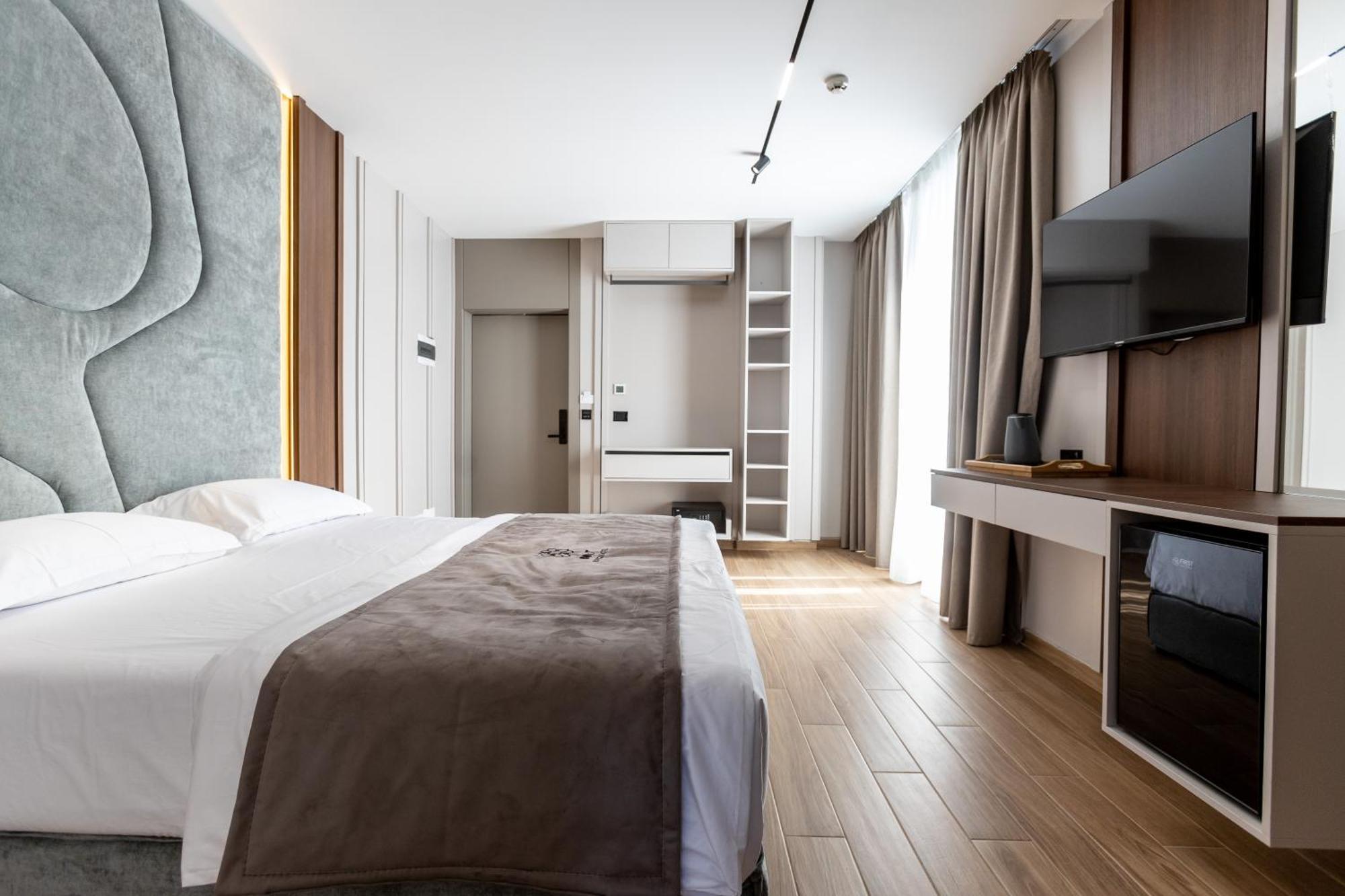 Bolt Boutique Hotel Lezhë Dış mekan fotoğraf