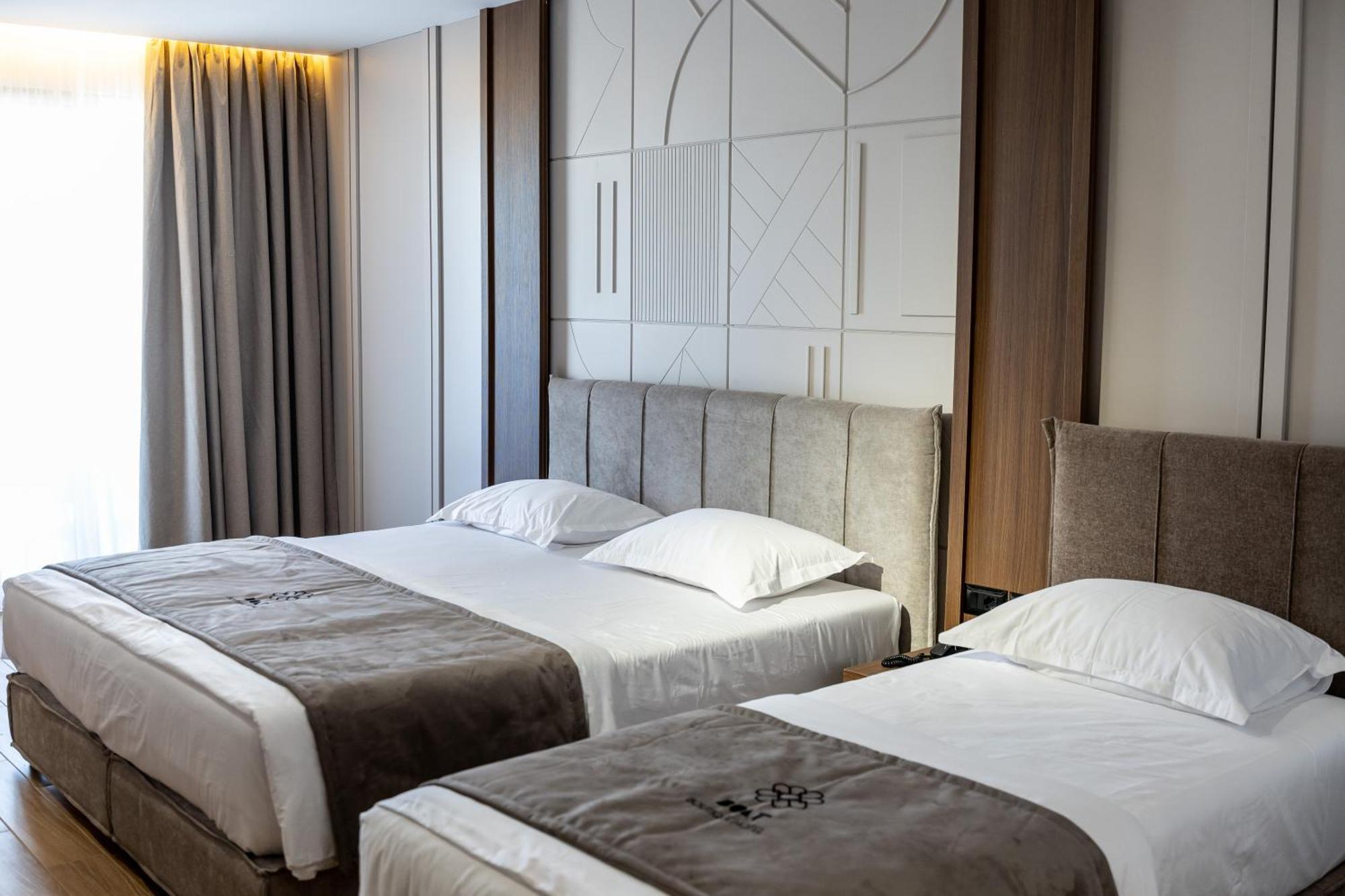 Bolt Boutique Hotel Lezhë Dış mekan fotoğraf
